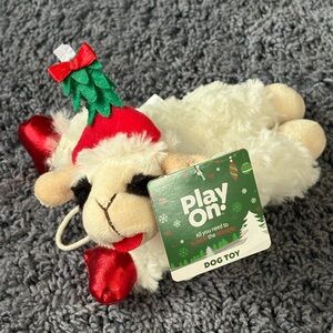NWT The Lamb Chop legend Christmas themed plush squeaky dog toy